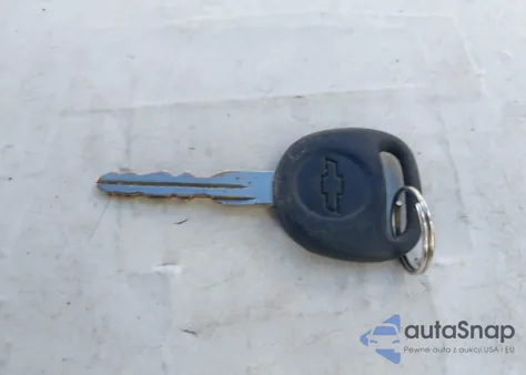 2004 Chevrolet Silverado 1500 Ls из США, поврежденный, VIN 1GCEC19T04E400049